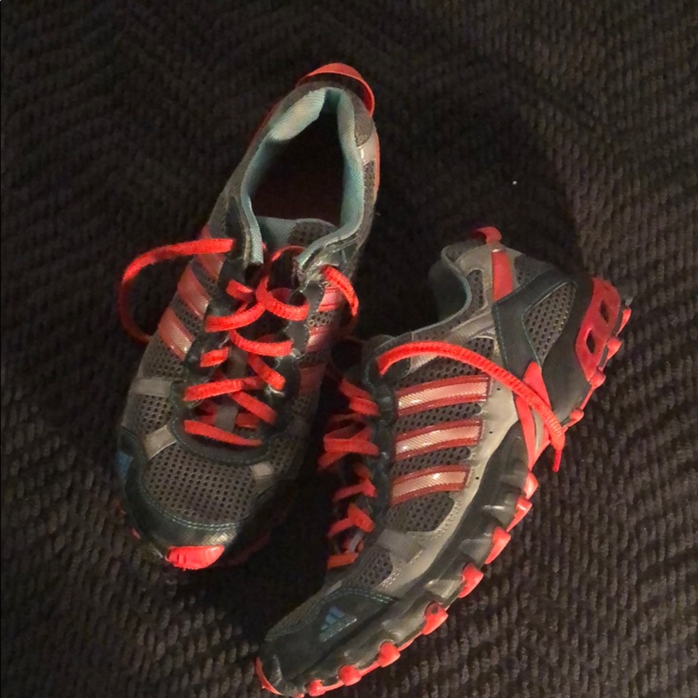 Adidas - Picture 2 of 2